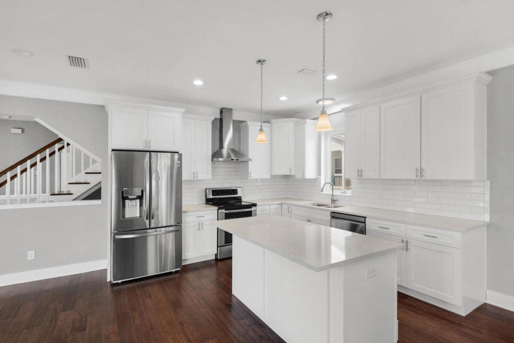 Modern Kitchen Inlet Beach